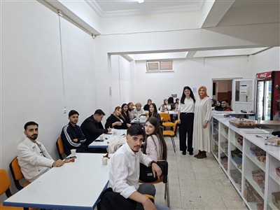Maliye Programı Öğrencileri Yeni Akademik Danışmanlarıyla Bir Araya Geldi